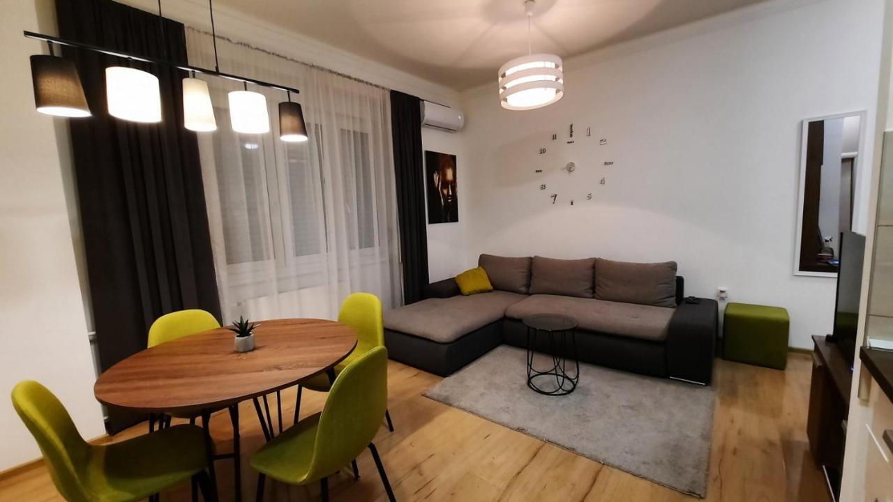 Ancora Apartment Lana Novi Sad Esterno foto